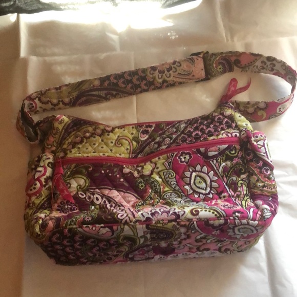 Vera Bradley Handbags - Vera Bradley purse